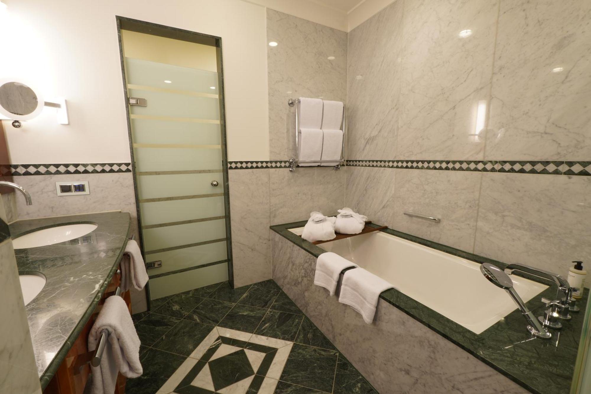 Lumiere Boutiquehotel Im Fuerstenhof 라이프치히 외부 사진